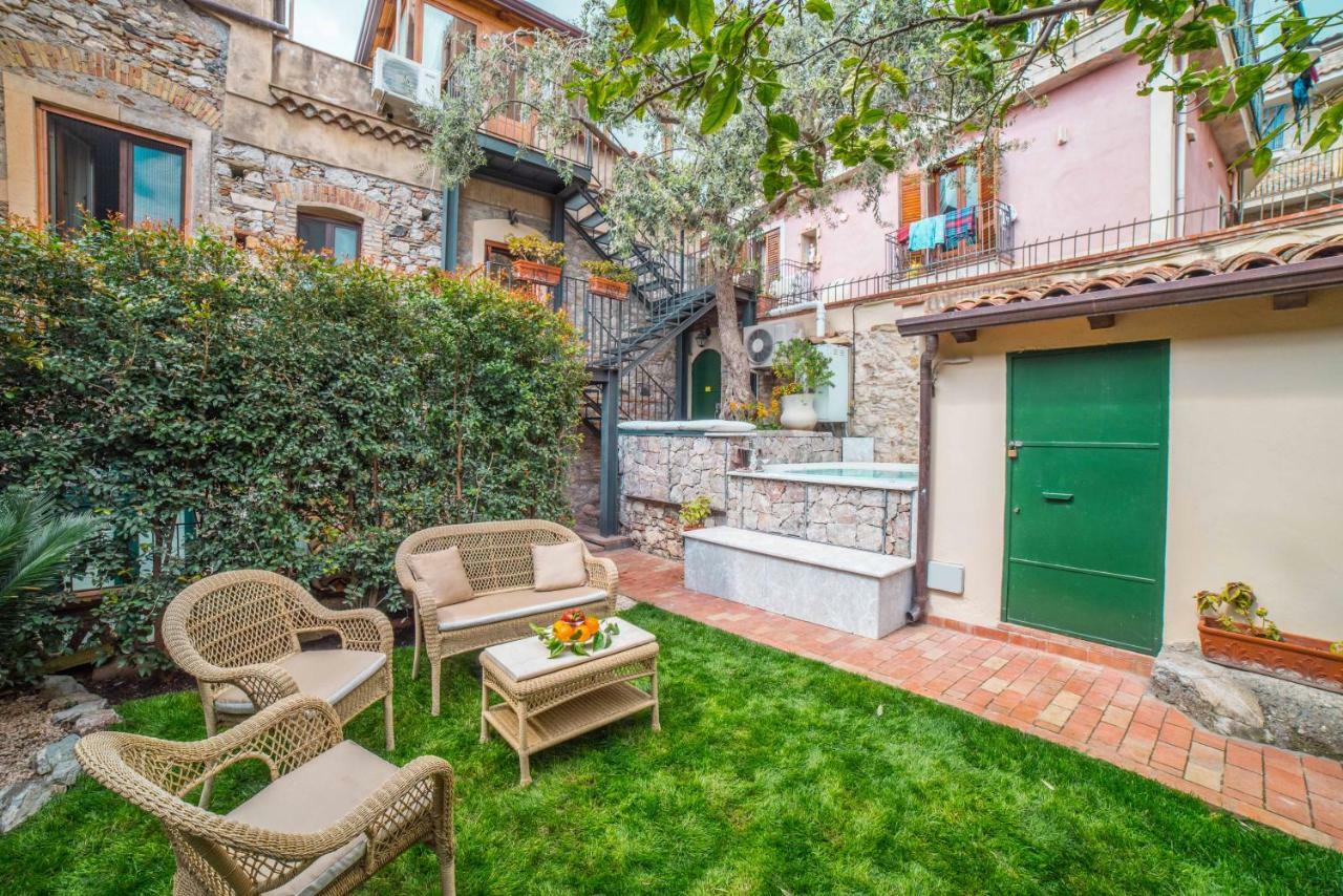 Private Villa At Villa Al Duomo Таорміна Екстер'єр фото